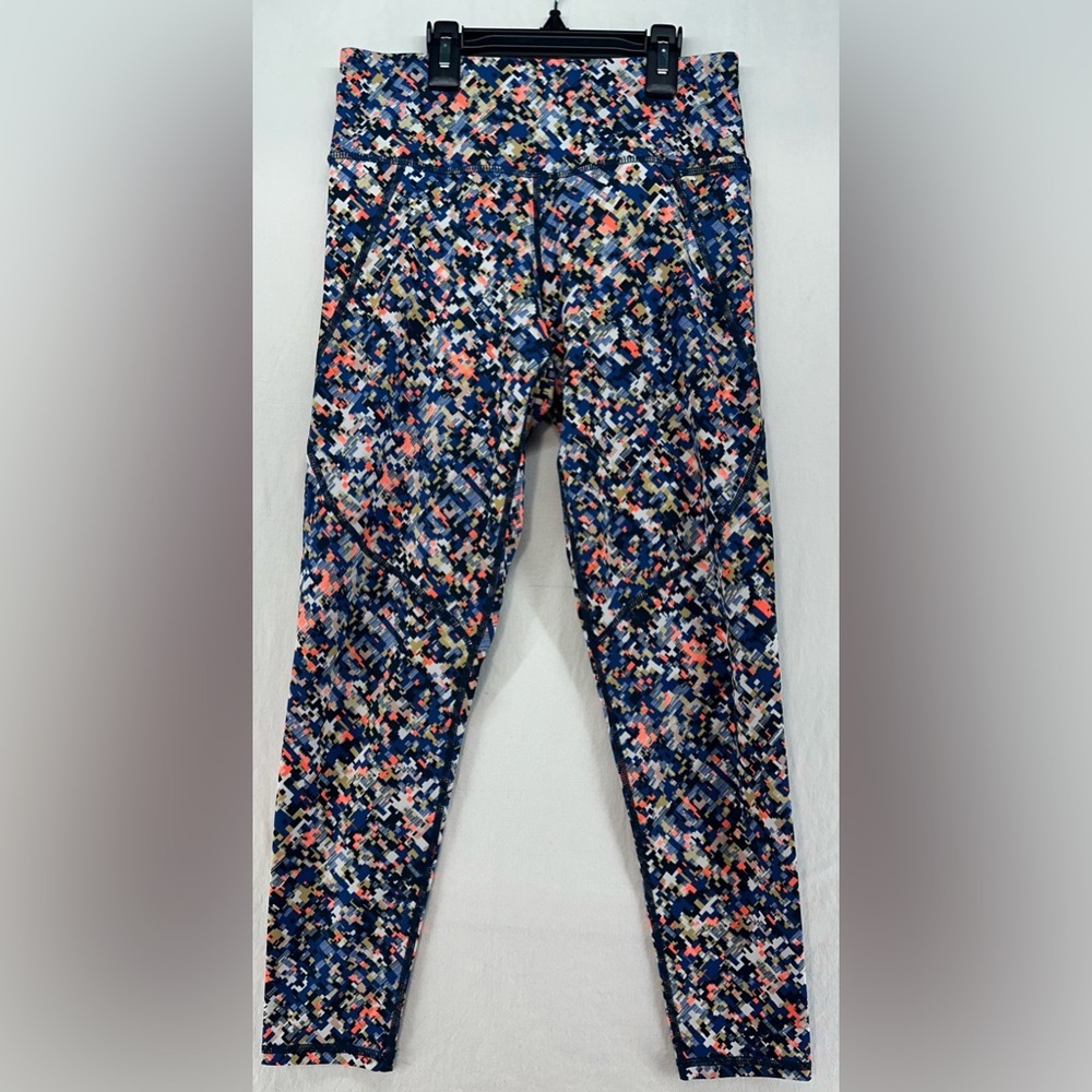 Sweaty‎ Betty The Power 7/8 Length Crop Athletic Leggings Digital Camo Size XS